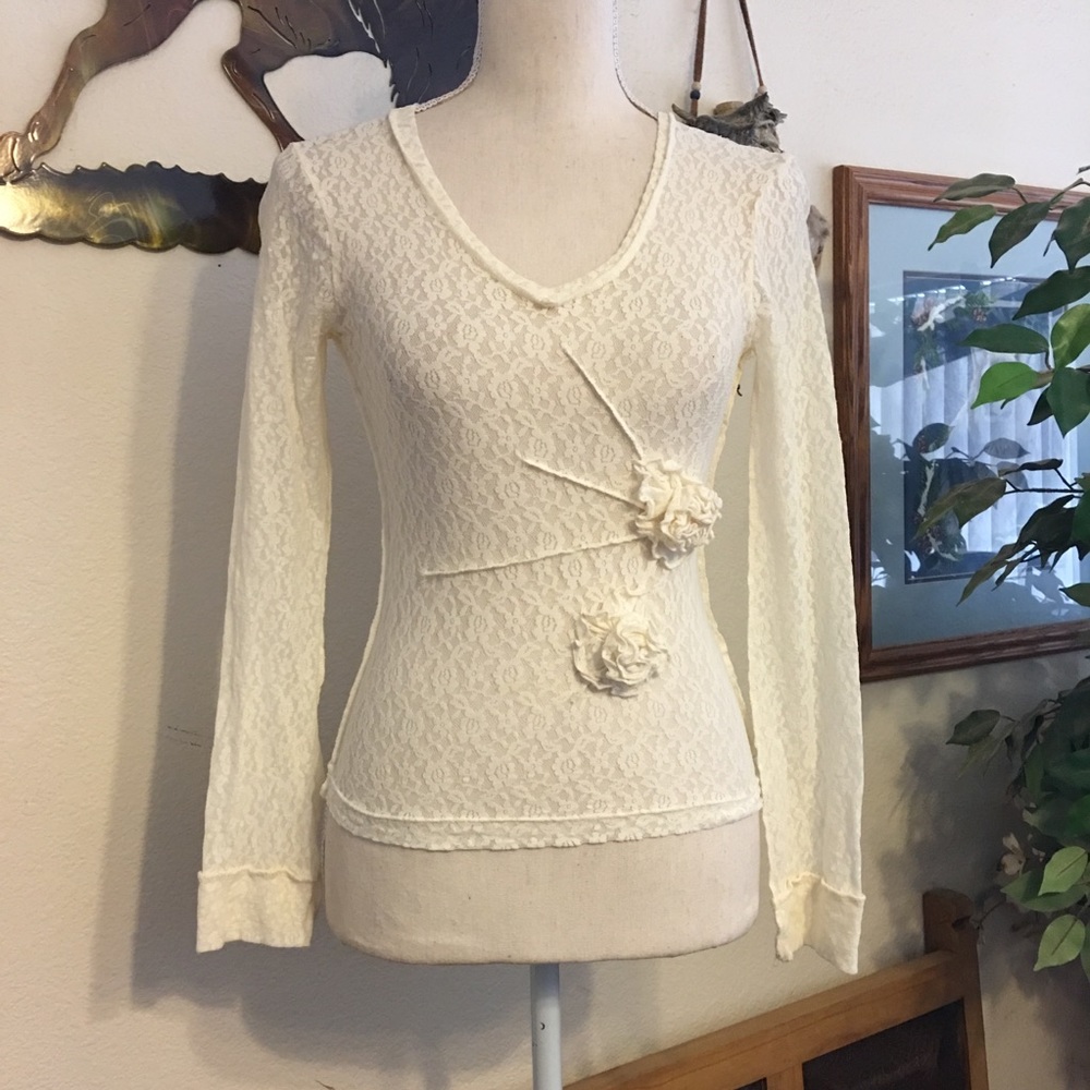 Windsor stretch ivory lace rose detail blouse S